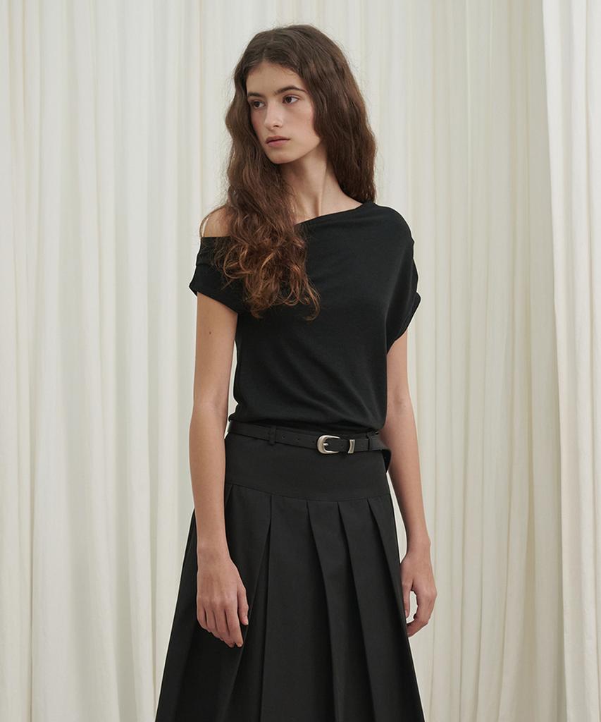 MARROT Drape Asymmetrical Tee_Black