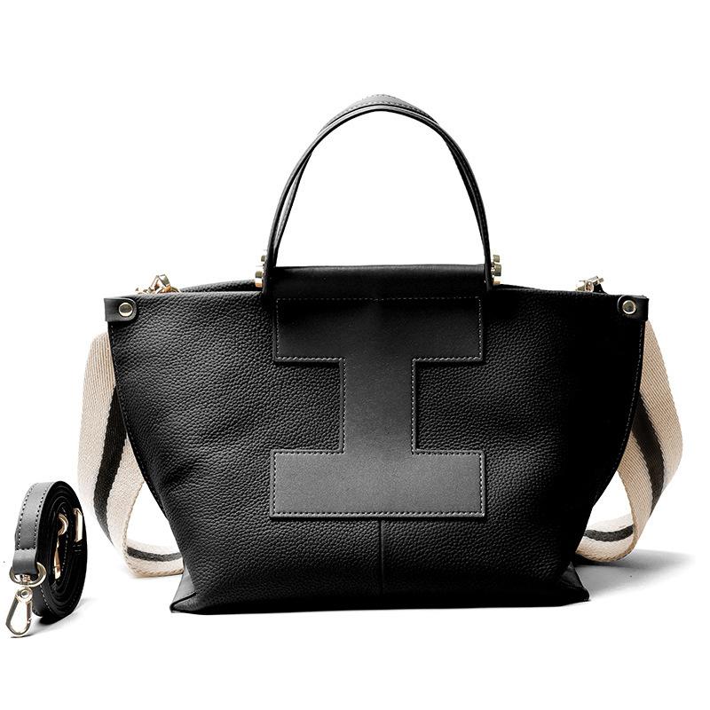 The First Layer of Togo Cowhide H Design Is a Hand-held Crossbody Women's Bag Leather Splicing Bag, Casual Fashion Temperament Commuter Dumplings