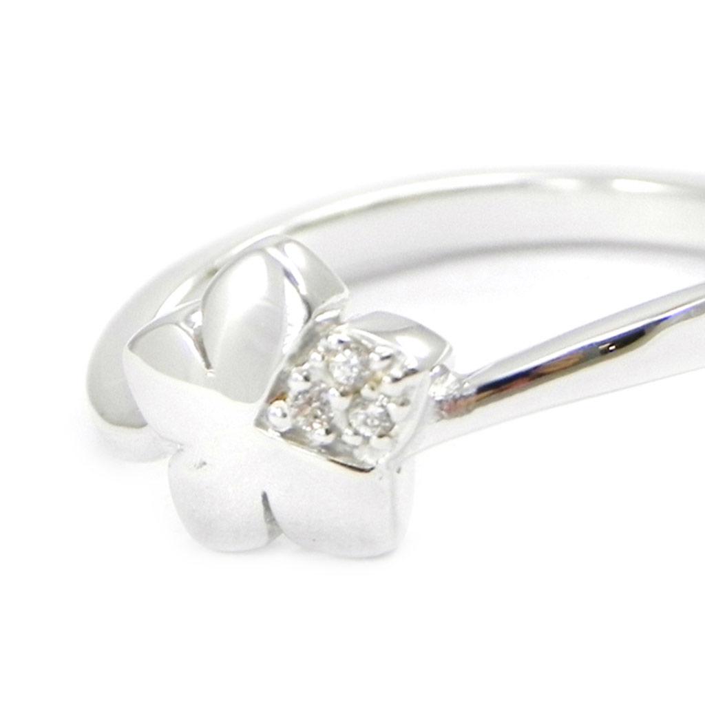 

Серебряное кольцо Флора белое