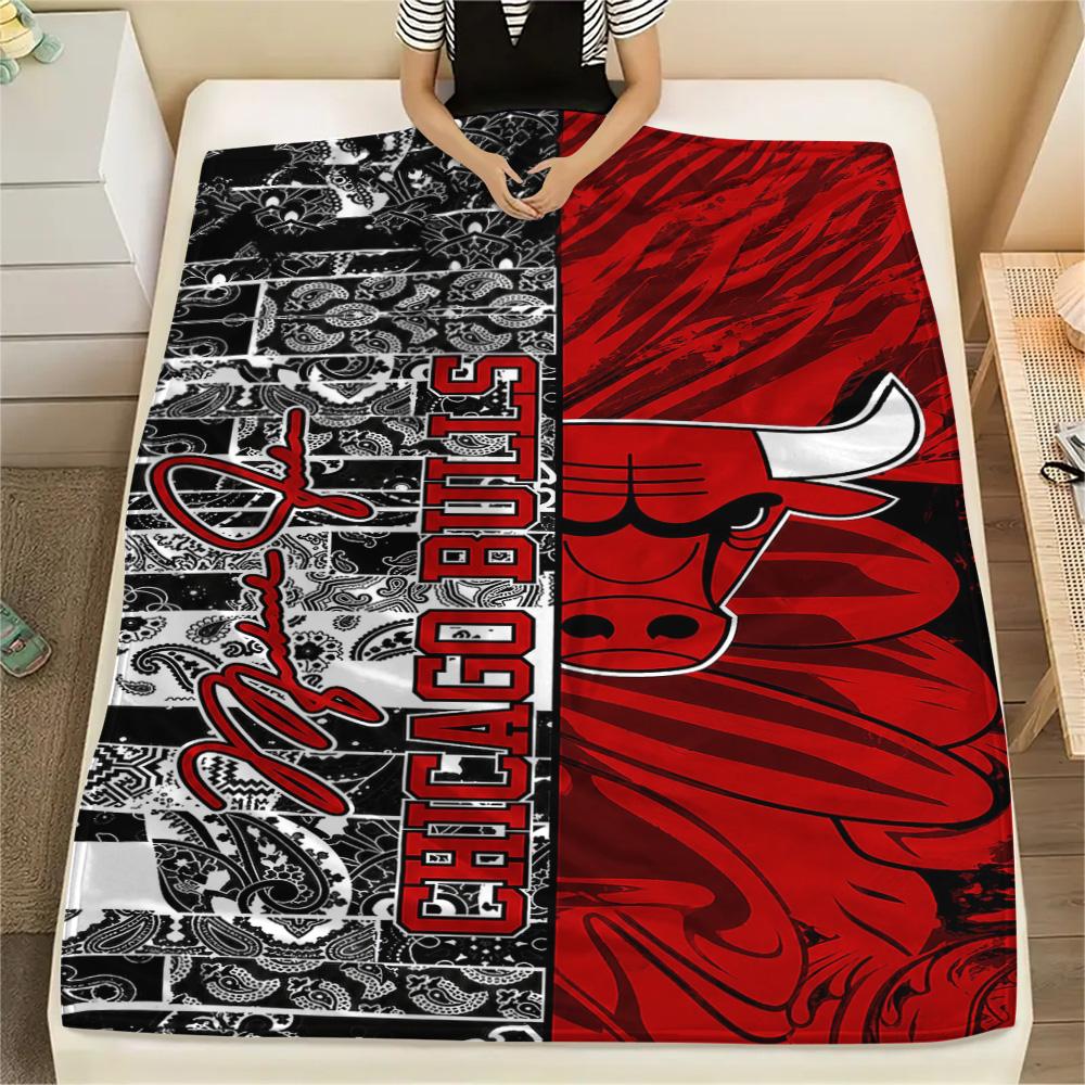1Pc Chicago Bulls Print Flannel Blanket High Quality Warm Comfortable Cover for All Seasons Perfect for Gifts Home Decor