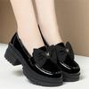 Fashion Spring Women British Style Shallow Patent Leather Black Loafers Thick Bottom Bow Platform Shoes 2024 Med Heels Single Pumps