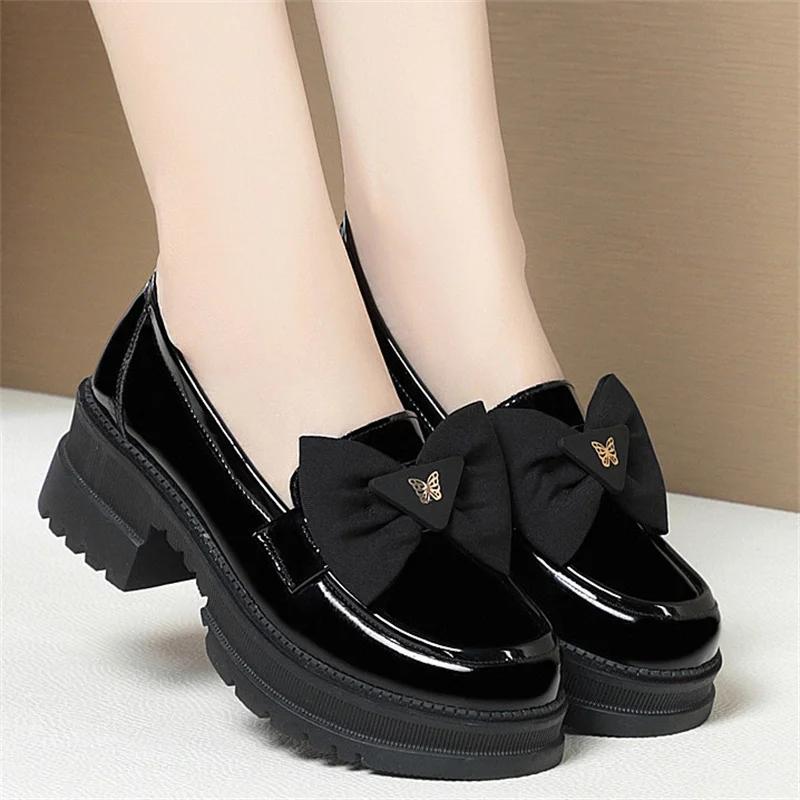 Fashion Spring Women British Style Shallow Patent Leather Black Loafers Thick Bottom Bow Platform Shoes 2024 Med Heels Single Pumps
