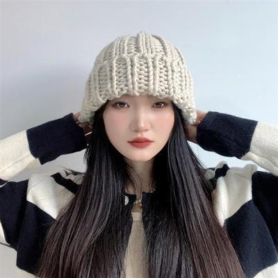 MI Twisted Knit Beanie (Beige)