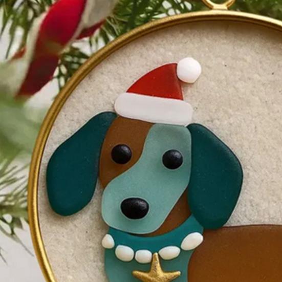 Psí vánoční ozdoby z mořského skla Ručně vyráběné umění z mořského skla Závěsné ozdoby pro psy Sběratelské předměty Dárky pro milovníky psů