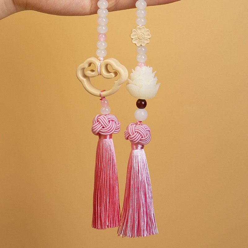 Luxury Car Pendant Auto Lucky Ornament Rearview Mirror Hanging Lotus Chinese Knot Bodhi Pendant Creative Car Supplies