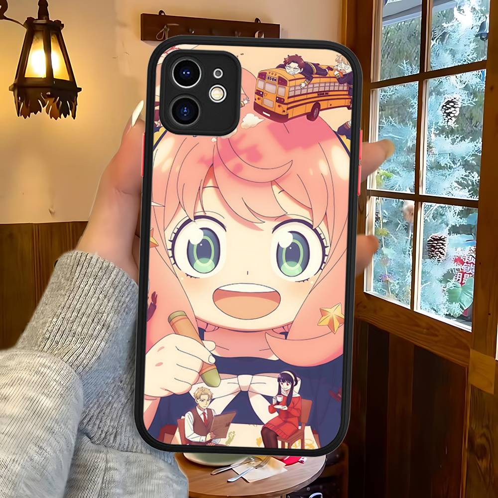 Classic Anime Spy X Family Phone Case For Iphone 16 14 15 16 13 12 11 16 Pro Max X XS MAX Plus Cover Matte TPU