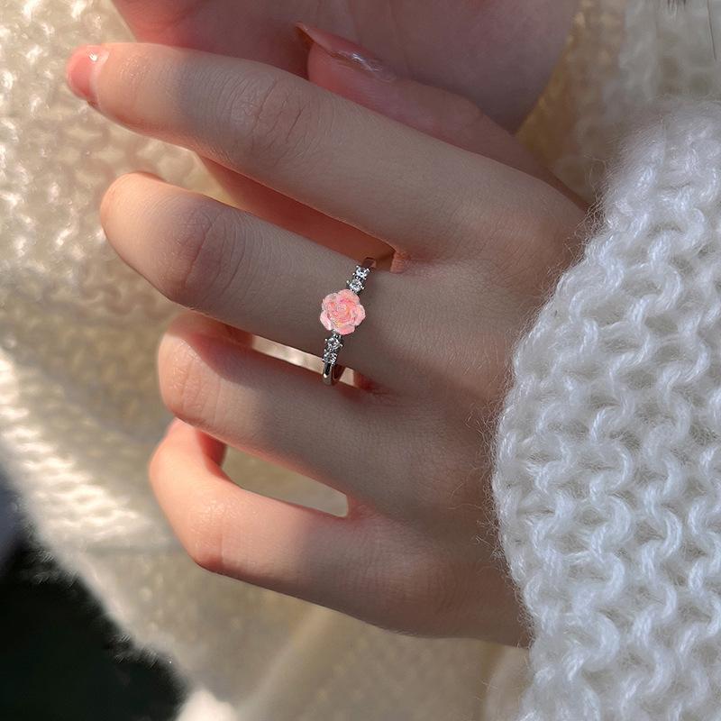 Red Rose Cinnabar Camellia Diamond Ring: Unique Birthday Gift for Girlfriend