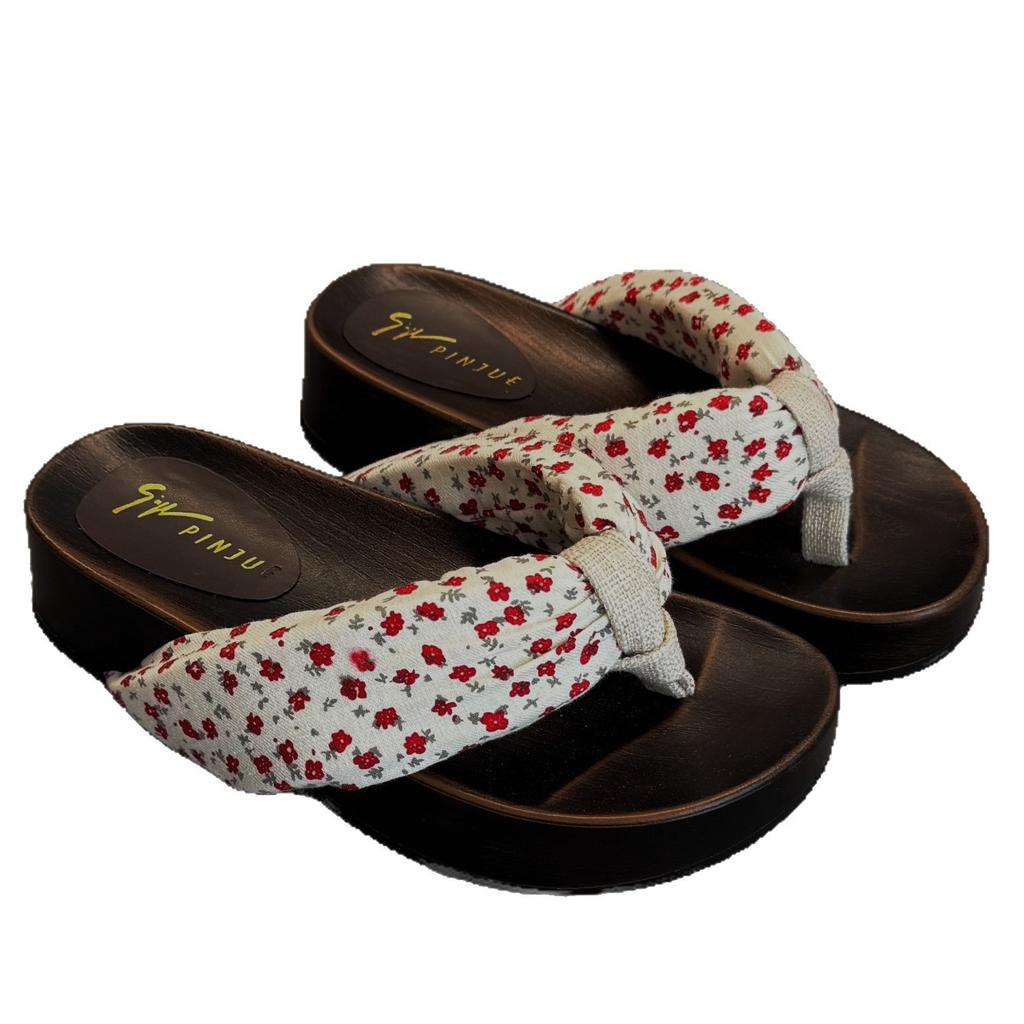 2025 New Thick Bottom Heightened Slope Heel Flip-flops Summer Polka Dots Versatile Not Tired Feet Beach Pinch Feet Cool Slippers Women