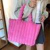 Plush Large Women's Tote Bag - Stylish, Versatile Single Shoulder Handbag for Autumn/Winter.