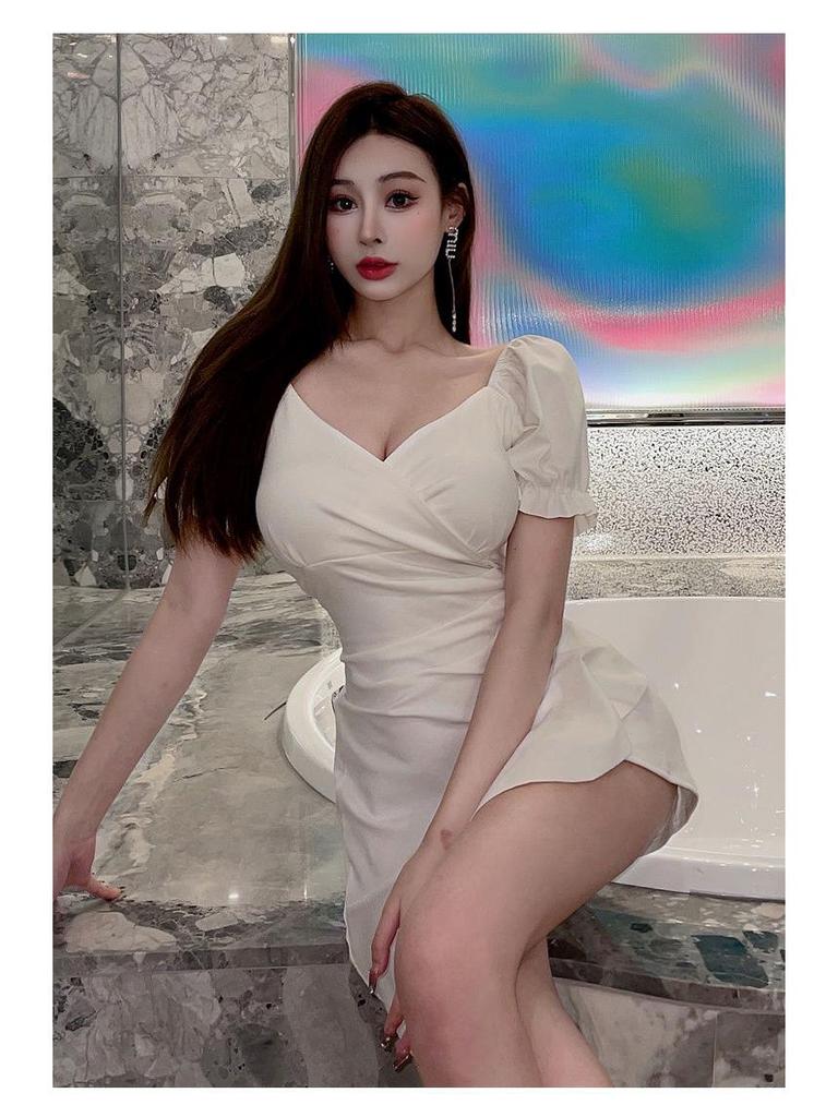 Rückenfreies Rüschenkleid für Damen im Sommer 2024 – Sexy Promi-V-Ausschnitt, kurzärmliger, enger Hüftrock