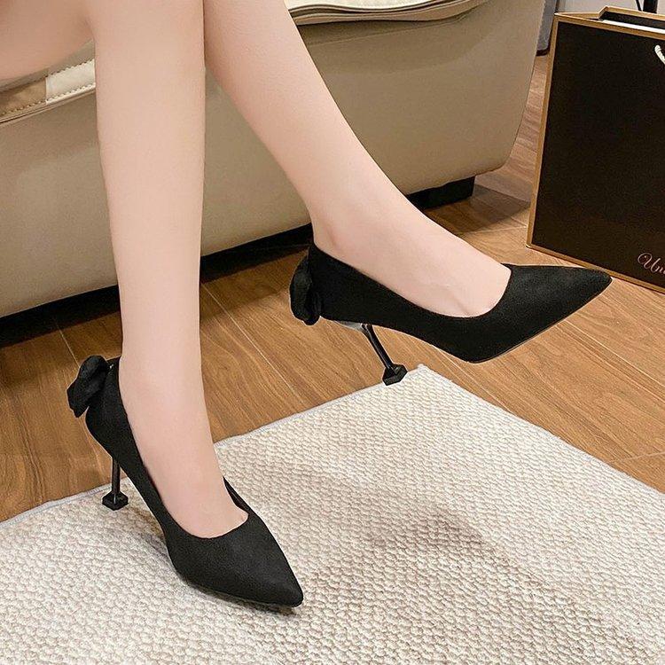 Spring 2025 New Versatile Stiletto Niche Design Bow Stiletto Temperament High Heels Pointed Single Shoes Women