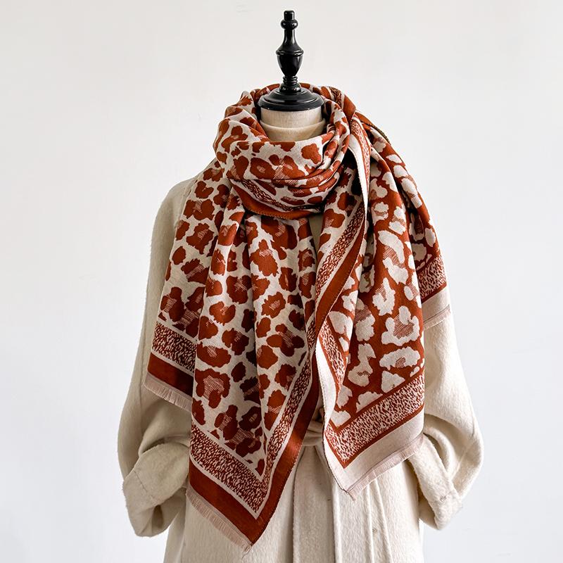 Elegant Rose Pattern Scarf Imitation Cashmere Soft Warm Versatile Shawl Coldproof Windproof Blanket Scarf for Autumn Winter
