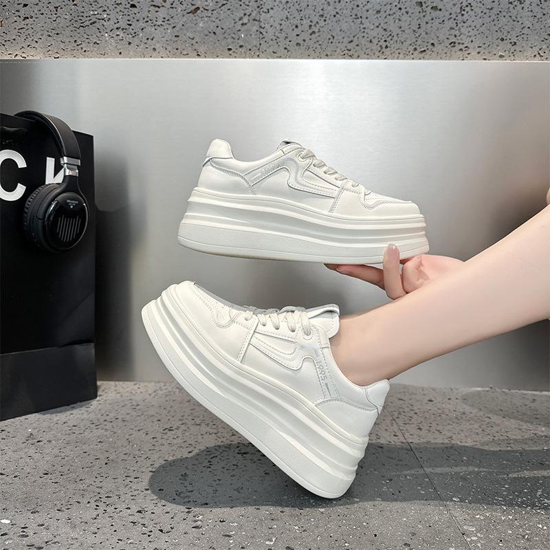 

2025 autumn thick-soled lace-up leather little white shoes women s Korean version round head casual shoes women s thick-soled inner height-increasi 35