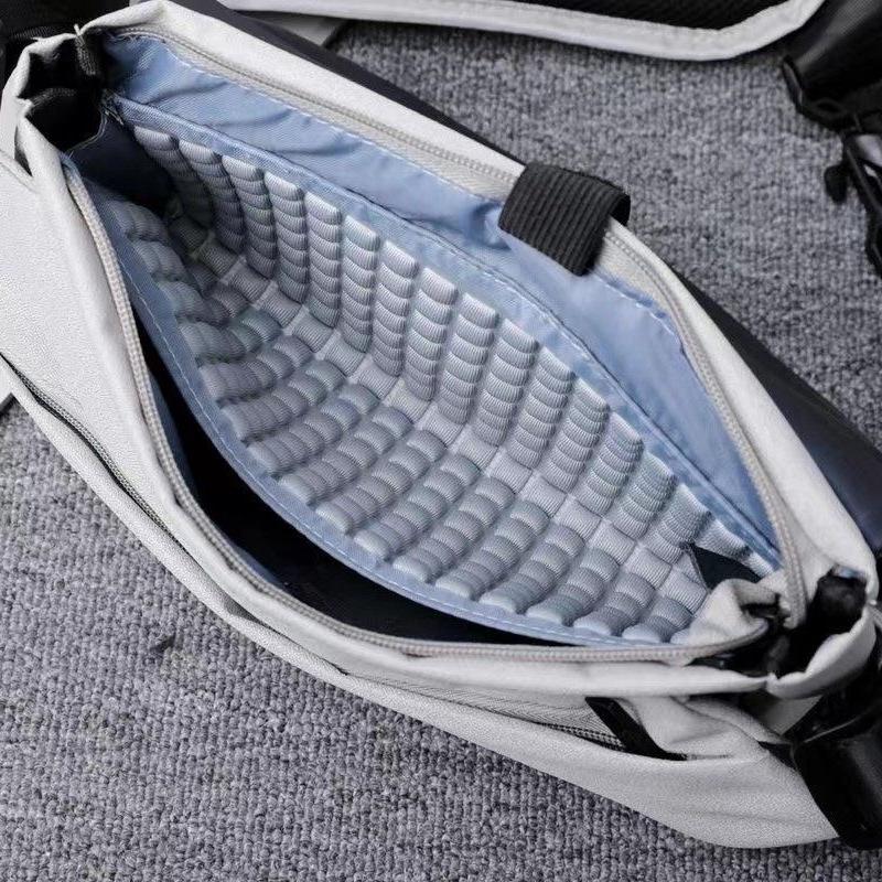 Men's Trendy Large Capacity Crossbody Bag with Magnetic Buckle