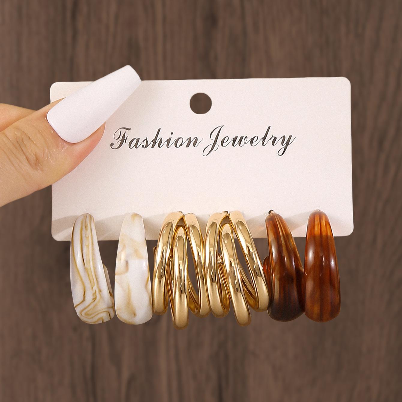 

European and American alloy love pearl butterfly geometric C-shaped ear buckle creative personalized card earrings set 1 pair