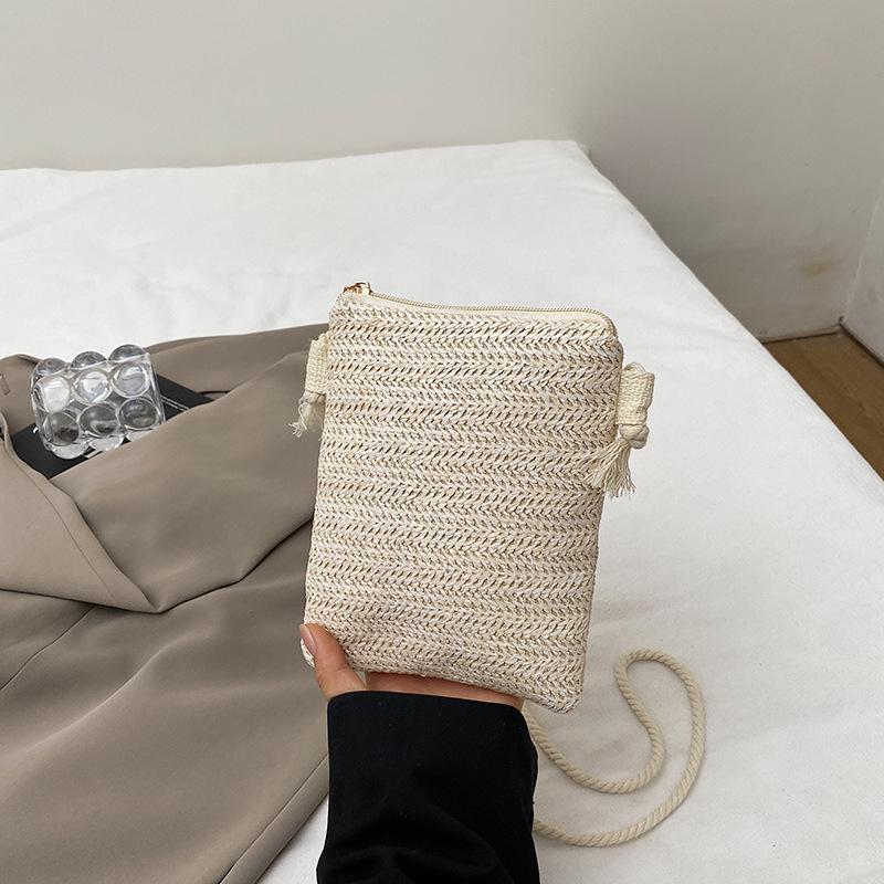 Straw Bag Women's 2025 New Solid Color Simple Shoulder Messenger Bag Travel Mobile Phone Bag Wallet Beach Women's Bag