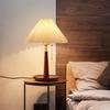 Vintage High-End Bedside Lamp – Retro Desk Light for Bedroom & Studio, Perfect for an Elegant Wedding Atmosphere