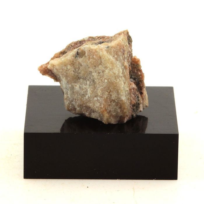 Pyrolusite 28.3 carats