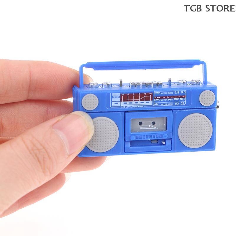 1Pcs ABS Mini Nostalgic Radio Recorder Model Dollhouse Mini Ornaments Toy Decorations