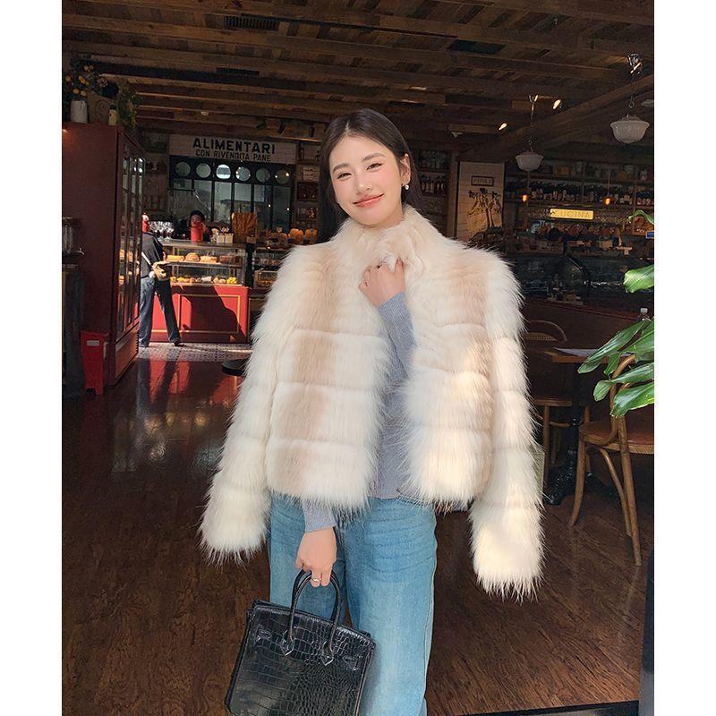 Winter New Car Strip Imitation Fox Fur Coat Women's Light Fur Thickened Coat Short
