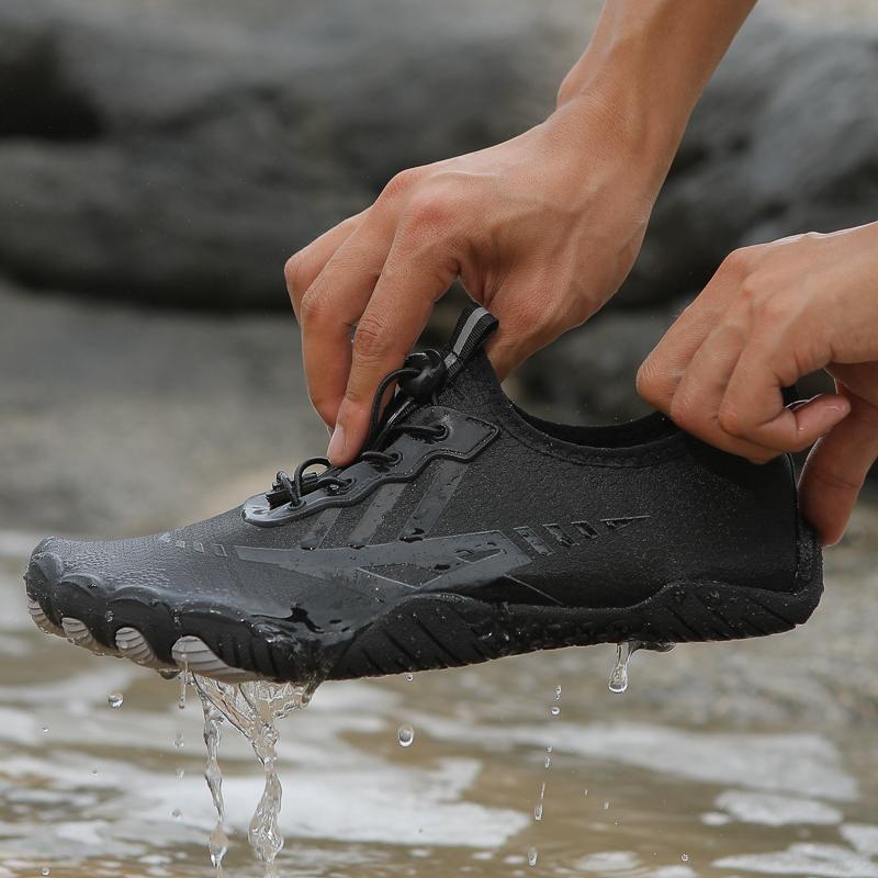 Quick Dry Aqua Shoes Breathable Men's Beach Water Sports Shoes Barefoot Seaside Wading Sneakers Women Anti-slip Water Shoes