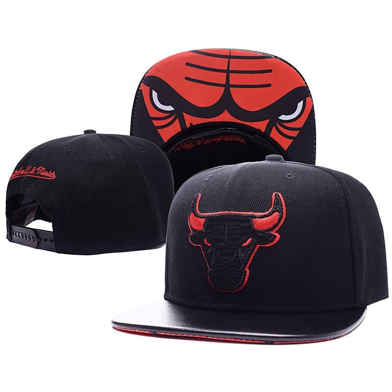 Flat Brim Embroidered Baseball Cap Adjustable Sport Sun Hat Bulls Team