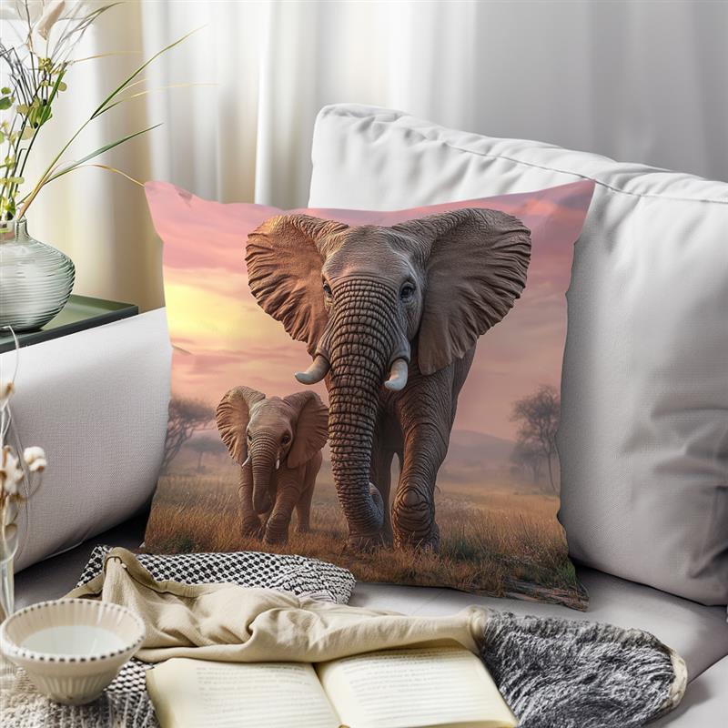 Home Decor Wild Animals Family Portrait Cushion Covers Pattern Cushion Cover Suitable for Sofa Bedroom Car Pillow Cover