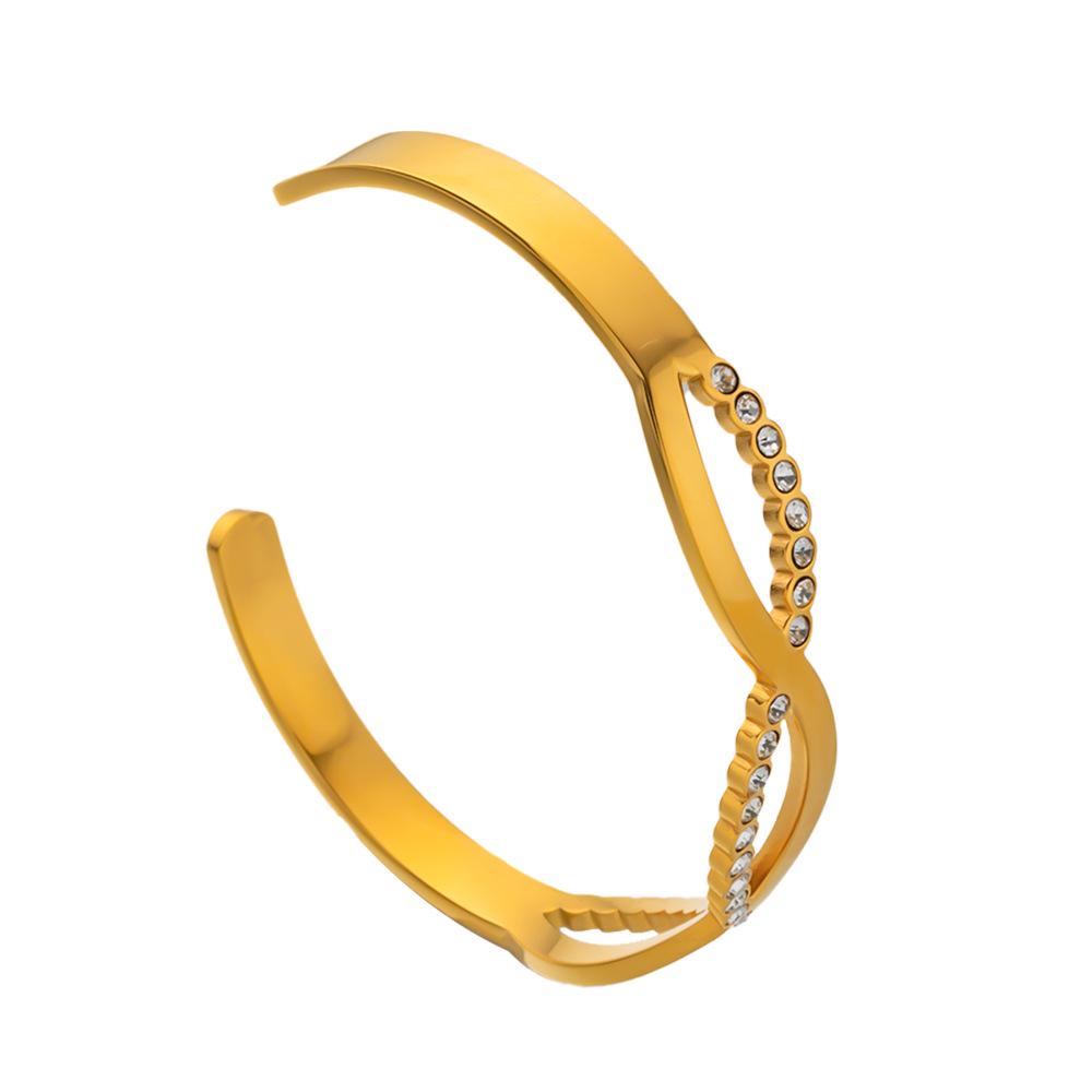 Elegant Women s Spiral Wave Bracelet: Light Luxury, Versatile & Fashionable