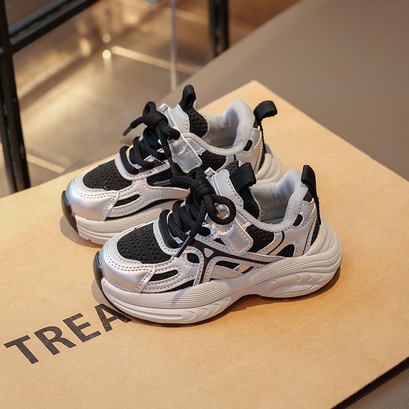 Men's and women's sports shoes 2025 spring and autumn new children's mesh breathable dad shoes medium and large children's versatile casual shoes