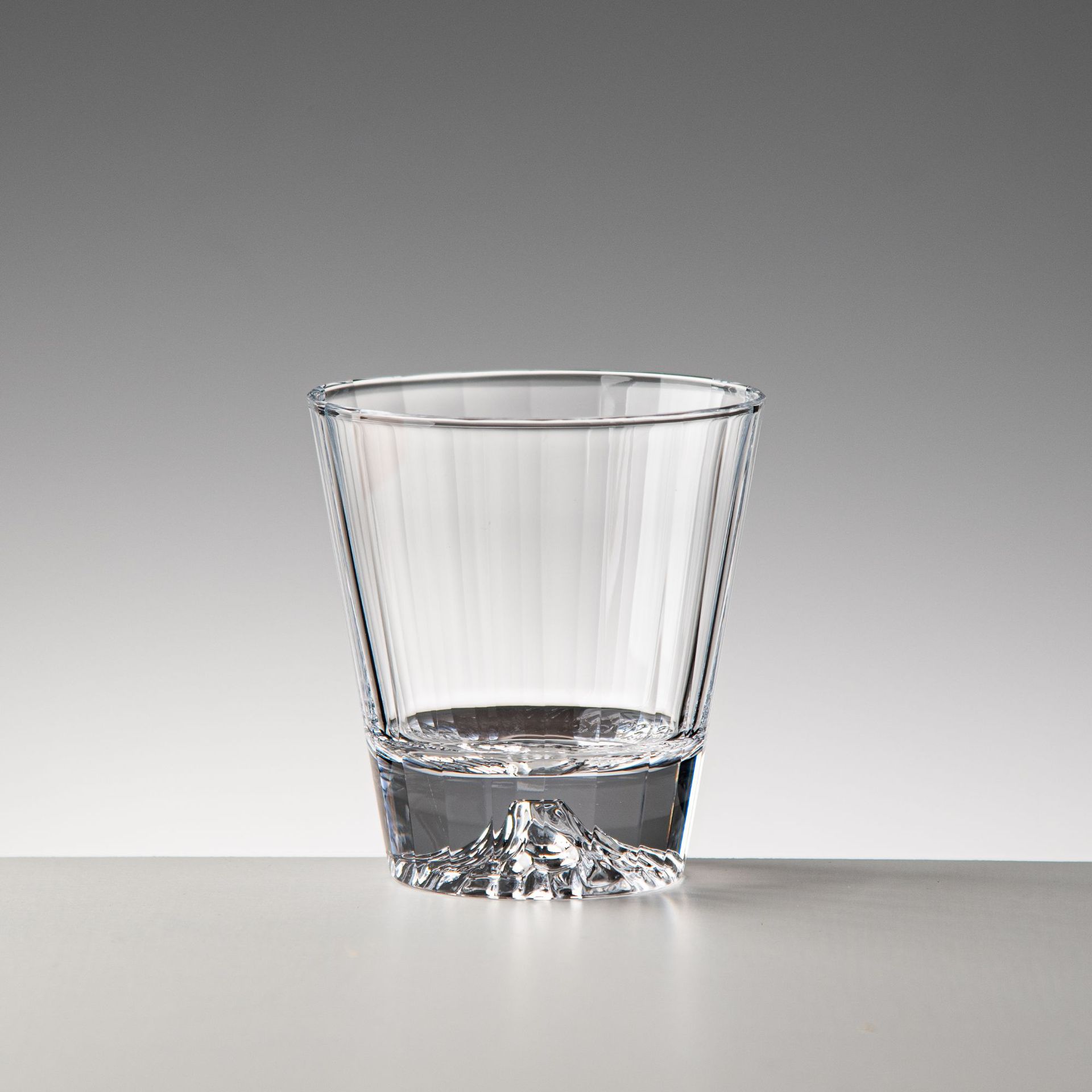 

Высококачественный хрустальный бокал для виски, вина, многофункциональный стакан для воды, термостойкий стакан для зеленого чая, стакан для сока 250ml айсберг