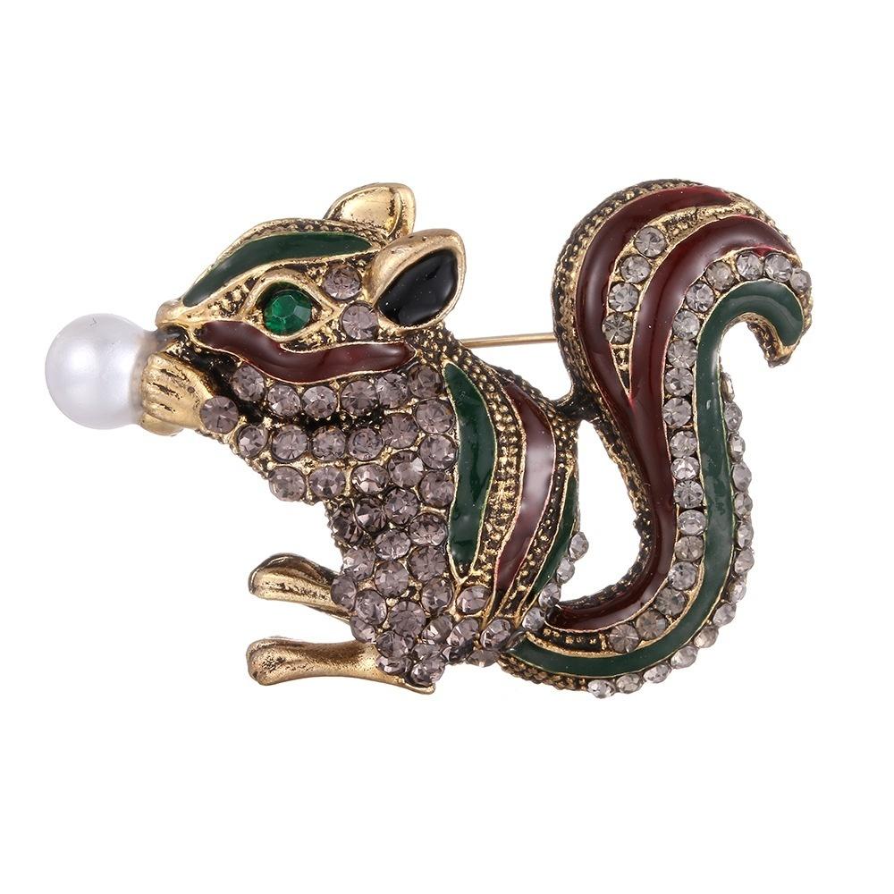 Cute Rhinestone Squirrel Brooch For Woman Clothing Accessories Party Enamel Animal Brooches