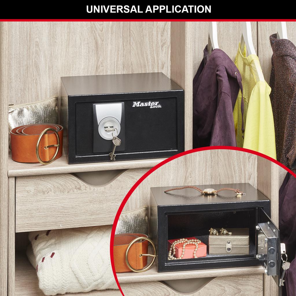 Master Lock Safe with Key, 9,93L, Mounting Hardware