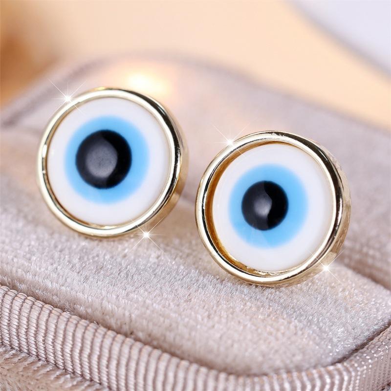 

Wish eyes round earrings simple personality niche versatile stud earrings earrings