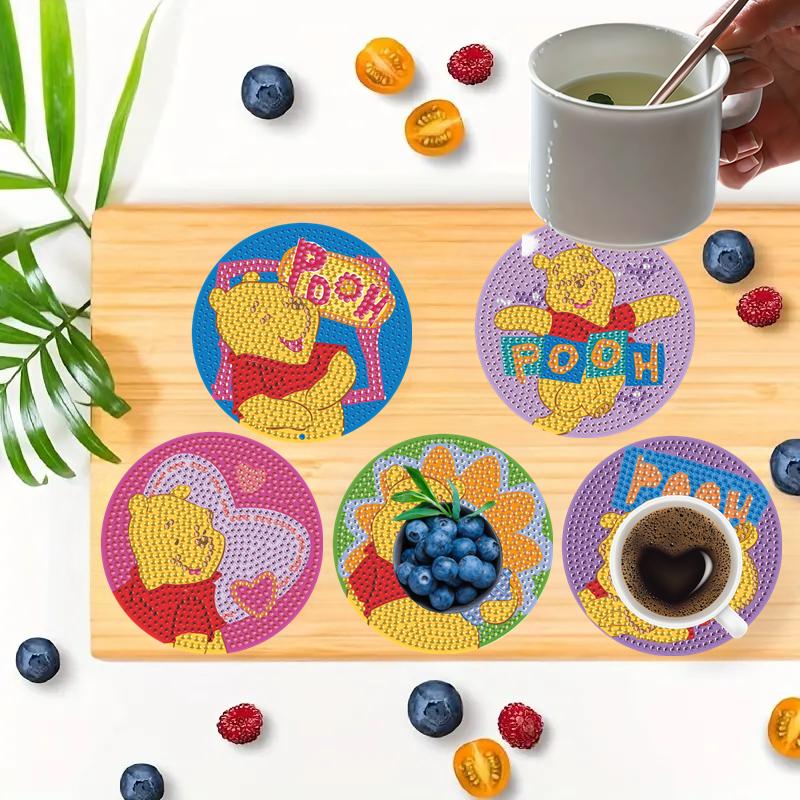 8pcs/Set Cute Little Bear DIY Diamond Painting Coasters with Holder Anti Slip Wood Drip Mats Crystal Rhinestones Diamond Art Coasters for Adults