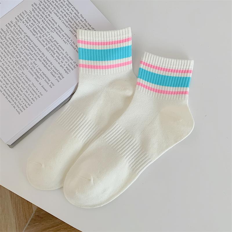 Calzini da donna sottili nuovi a colori misti casual a righe traspiranti in rete stile preppy semplici alla moda casual basic per ragazze calzini bianchi