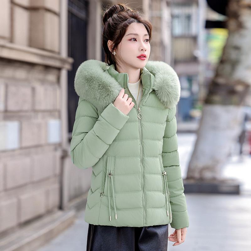 Short cotton-padded clothes, women's big fur collar, slim and thin, removable hat, warm and velvet, small cotton-padded jacket.