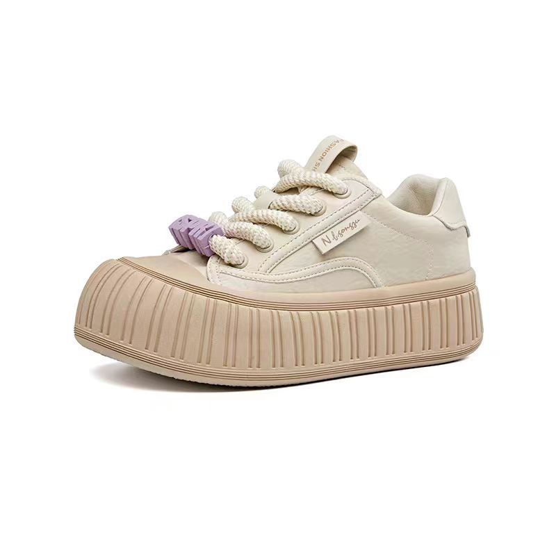 

Белые туфли для женщин Весна Новые Большие Кроссовки Bread Универсальные Толстые Кроссовки Для Увеличения Роста Спортивные Студенческие Повседневные Кроссовки Для Катания На Скейтборде 40