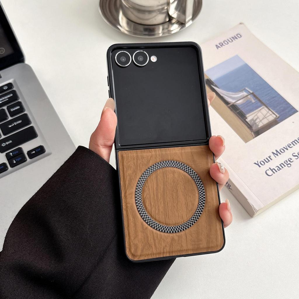 Samsung ZFlip6 Poplar Wood & Leather Phone Cases for ZFlip5 and ZFlip6