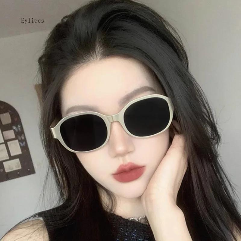 Sunglasses for Women Retro Metal Oval Men Premium Brand Designer Trendy Punk Round Sun Glasses Female UV400 glasses for men