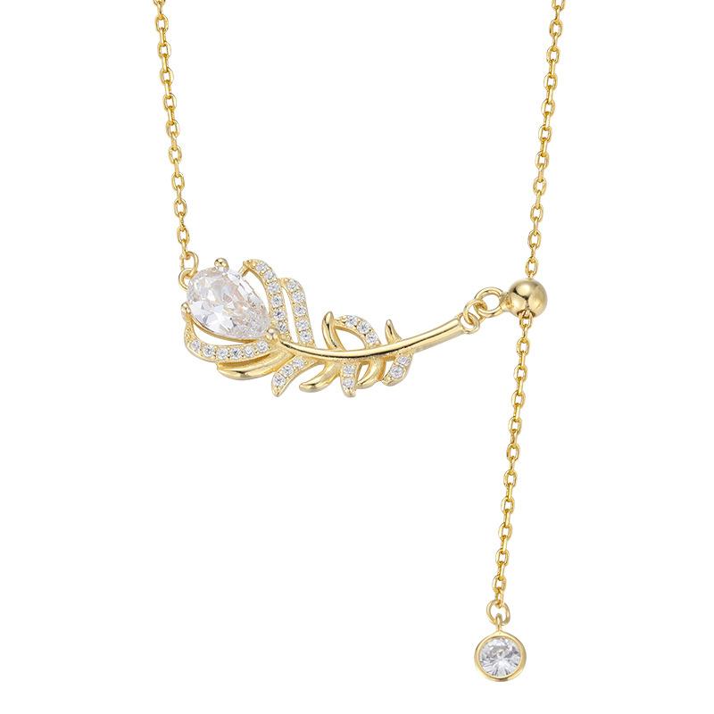 Leaf Feather Necklace for Women's Niche Design Temperament Necklace for Women's Clarbone Chain