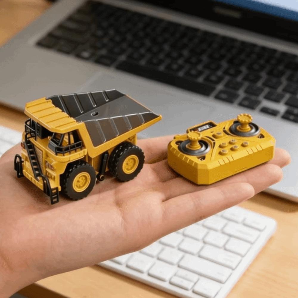 1:64 Scale RC Excavator Remote Control Engineering Truck Remote Control Forklift  Kids Gift