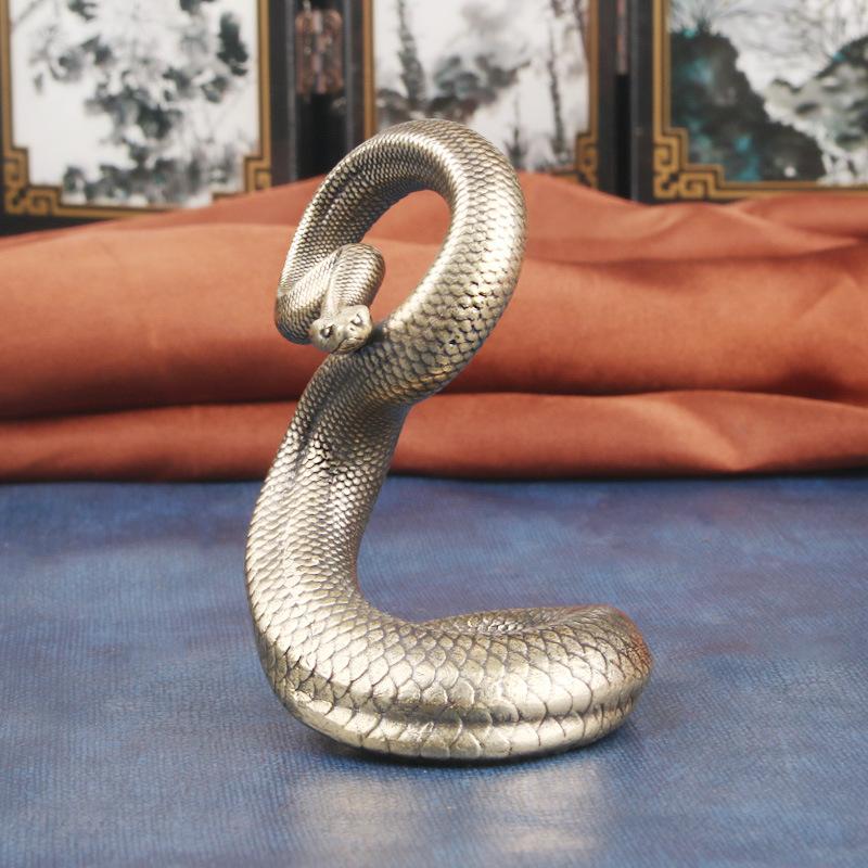 Masivní mosazná stolní ozdoba Zmije Rok Znamení Zvěrokruhu Bronzová socha Řemeslný dárek Měděné zboží Velkoobchod