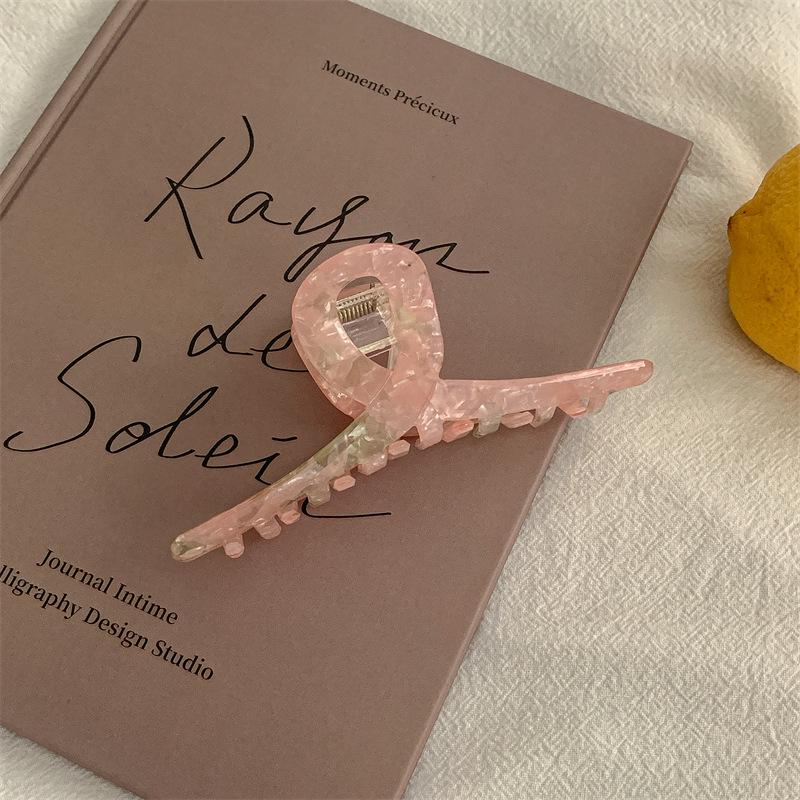 Korean Imitation Acetate High-End Shark Hair Clip - Elegant Hair Accessory for Stylish Looks