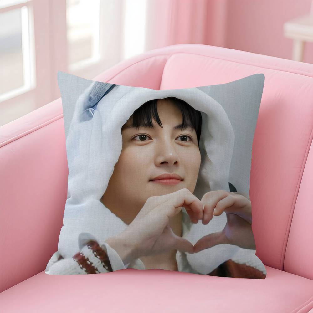 Actor Ji cool Chang  wook  Cushion Cover Car Throw Pillow Case For Sofa Car Christmas Gift 30x30 cm