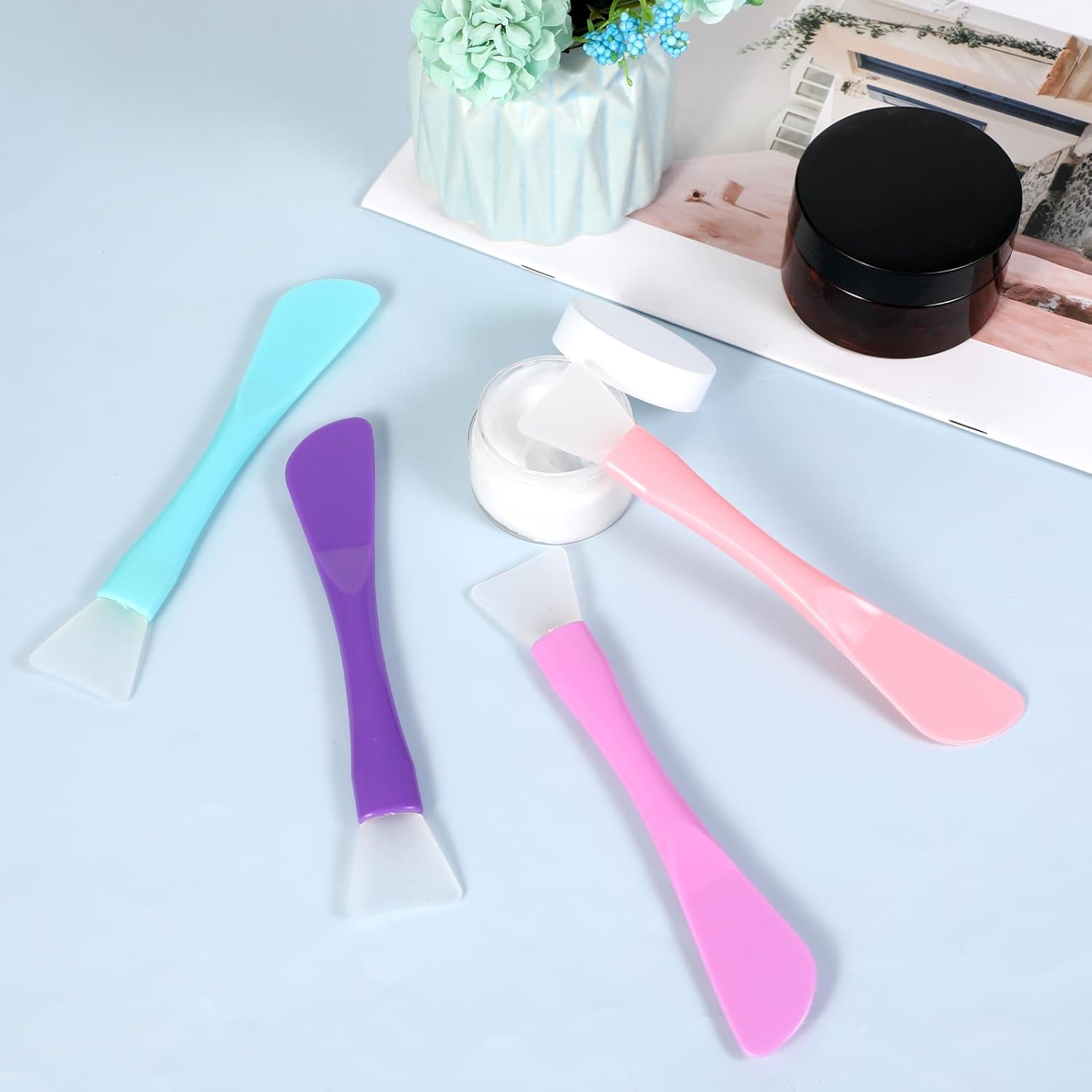 4 PCS Face Mask Applicator, Silicone Face Mask Brush Facial Mud Masks Applicator Tools Reusable Double-Ended Facial Masks Brush Washable Beauty