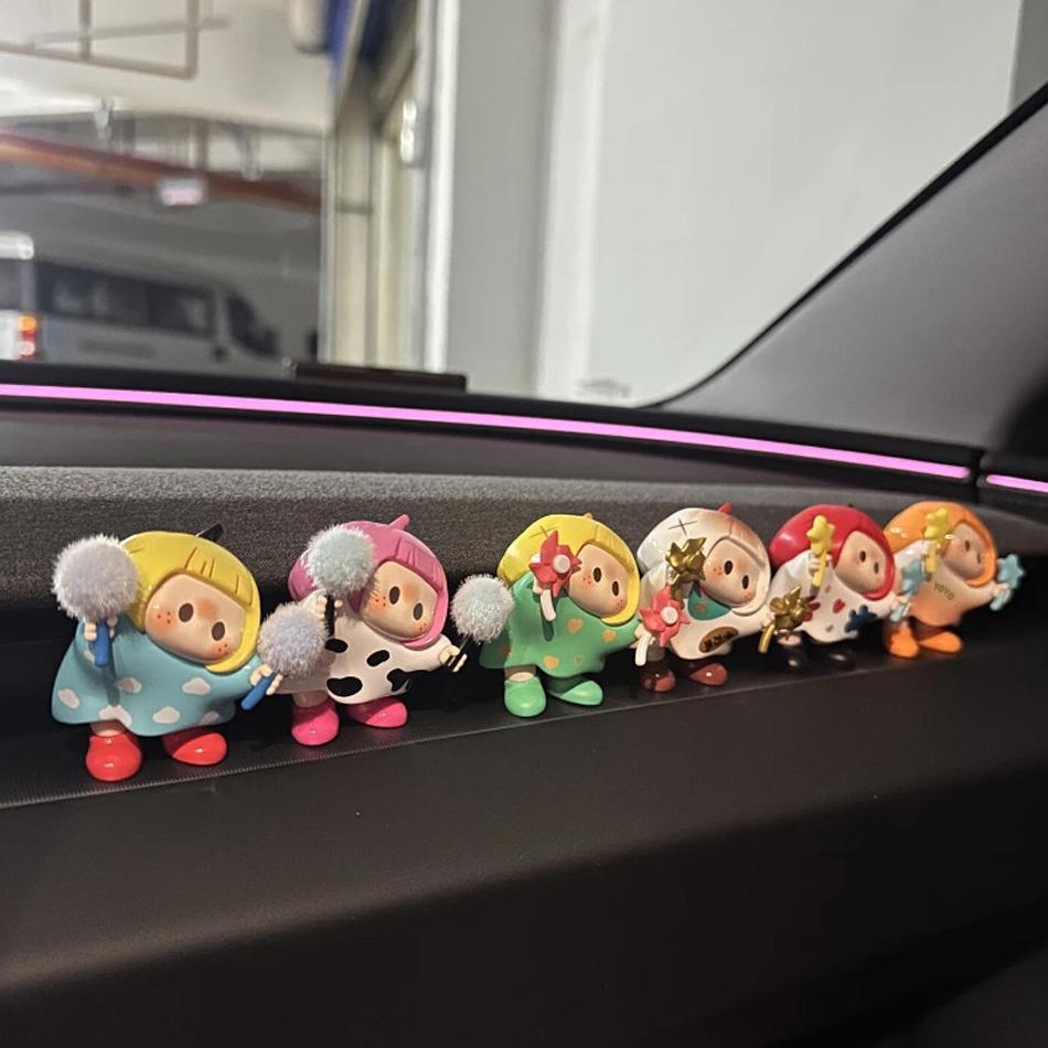 HOT Viral Hit PVC Trendy Toy: YOYO Youyou jiang Tilt Head Series Cute Figures | Desktop Ornament, Gift Car Decoration