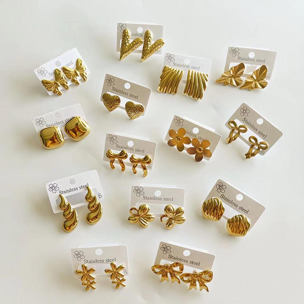 Dainty Thick Stud Earrings for Women Jewelry Irregular Geometric Flower Dangle Stud Earrings For Women Style Random Shipping