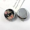 Metal Round Natural Flowers Pill Boxes Holder 3 Grids Medicine Case Small Portable Case Container Splitters