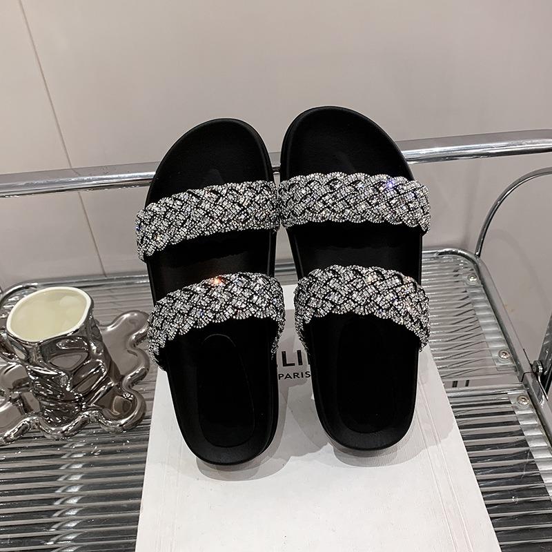 French Thick-soled One-word Slippers for Women's Summer Wear, New Korean Version of Vacation Wind and Rhinestone Comfortable Lazy Cool Slippers