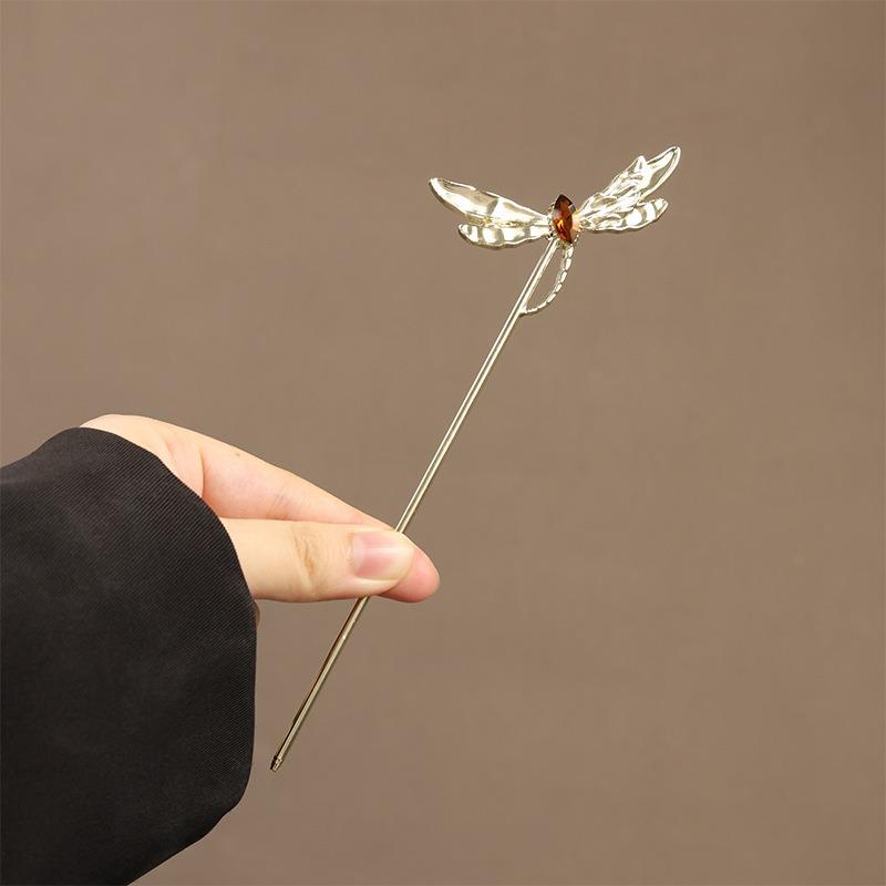 Playful Cute Three-dimensional Dragonfly Women's Hair Hairpin Niche Fashion Hair Accessory Suitable for Various Hairstyles